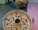 Foto langkah ke 6 dari resep Banana Chocolate Chiffon Cake.