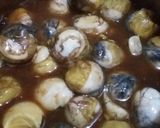 Hình bước làm 1 của món Trứng cút lộn xào me
