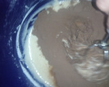 Foto del paso 3 de la receta: Bizcochuelo de chocolate, casero, esponjoso y fácil