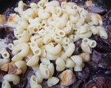 Foto del paso 6 de la receta: Macaroni con salsa de hongos shiitake y pollo