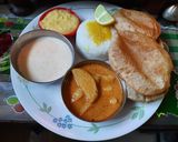 आंबट बटाटा-रस्सा भाजी (Ambat Batata Rassa Bhaji Recipe In Marathi रेसिपी स्टेप 4 फोटो 