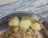 A picture of step 2 of Chicken Russian Cutlets.