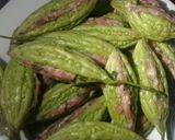Hình bước làm 3 của món Canh Khổ qua rừng nhồi thịt