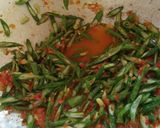 Foto langkah ke 5 dari resep Ebi tumis kacang panjang.