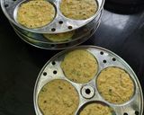A picture of step 11 of Oats Semolina Idli.