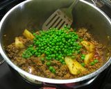 मटन कीमा आलू (Matar keema aloo recipe in hindi) रेसिपी चरण 6 फोटो