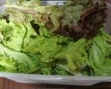 Foto langkah ke 1 dari resep Veggie Salad With Avocado Dressing.