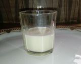 A picture of step 3 of Dalgona coffee.
