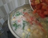 Foto langkah ke 4 dari resep Binte Biluhuta/Sup Jagung.