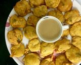 A picture of step 3 of Potato fritters aloo pakoda.