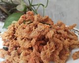 Foto langkah ke 4 dari resep Usus ayam krispy daun jeruk (tepung curah).