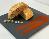 Foto del paso 4 de la receta: Hojaldre de torta, carne y patatera con miel 🍯