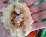 Foto langkah ke 6 dari resep Kroket kentang isi ayam sayur.