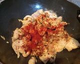 তাওয়া চিকেন পিজ্জা (Tawa chicken pizza with rice flour batter recipe in bengali ) রেসিপির ধাপ 2 ছবি