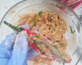 Foto langkah ke 5 dari resep Gochu Twigim (Cabe Isi Ayam ala Korea).
