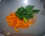 Foto langkah ke 5 dari resep Cah Sawi Hijau Wortel Telur🥬🥕🍳Simpel, sehat, dan kuahnya gurih bening.