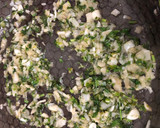 Foto del paso 5 de la receta: Filete de res al perejil con papas