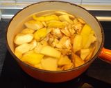 Foto del paso 1 de la receta: Jalea de membrillos con lima