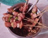 Foto langkah ke 3 dari resep Yakitori Saus Lada Hitam.