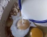 Foto del paso 1 de la receta: Facturas de manteca con membrillo y batata🧉