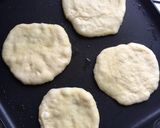Foto langkah ke 2 dari resep Grilled Flat Bread.