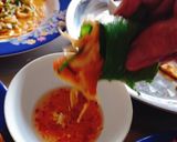 A picture of step 4 of Korean Seafood Pancakes (Bánh xèo Hàn Quốc).