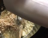 A picture of step 5 of Crockpot Chicken Bacon Ranch sliders.