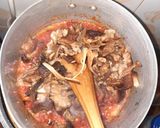 A picture of step 4 of Mushrooms stew.