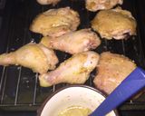 Foto del paso 5 de la receta: Pollo al horno con mostaza y miel