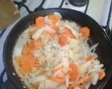 Foto del paso 1 de la receta: Fideos con tuco, carne picada y fideos cinta