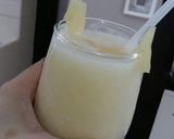 A picture of step 4 of Pineapple Drink.