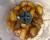 Foto del paso 6 de la receta: Postre en vasitos de piña al brandy