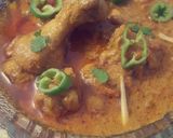 A picture of step 4 of Chicken handi.