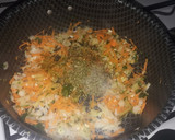 Foto del paso 4 de la receta: Empanadas de Pollo Jugosas + Tapas de Empanadas (Horno-Fritas)