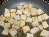 Arroz con tofu al curry
