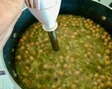 Foto del paso 7 de la receta: Garbanzos con tallitos de espinaca y pimiento 🫑