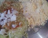 A picture of step 2 of Lokey(ghiya) k kofte.