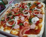 Foto langkah ke 4 dari resep Pizza Homemade Super Lezat.