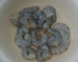 Foto langkah ke 1 dari resep Udang Goreng Tepung.