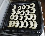 Foto del paso 4 de la receta: Medialunas de manteca🥐🥐😋
