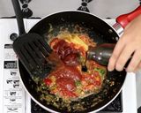 Foto langkah ke 8 dari resep Kerang Hijau Saos Padang Mix Jagung.