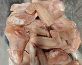 Foto langkah ke 1 dari resep Sayap Ayam Pedes.