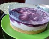 Foto langkah ke 9 dari resep Blueberry Yoghurt Cheesecake (Unbaked, No Oven).