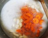 Tárkonyos sertésragu leves recept fázis 2 fotója