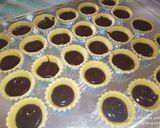 Foto langkah ke 6 dari resep 31* Pie Brownies Shiny Crust.