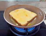 Foto langkah ke 3 dari resep French Toast Saus Keju.