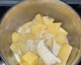 A picture of step 3 of Ultimate mashed potatoes.