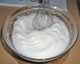 Foto del paso 4 de la receta: MERENGUE ITALIANO FÁCIL para cupcakes, lemon pie o cualquier torta