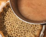 Foto del passaggio 6 della ricetta Crostata con gelee alle pesche e panna cotta