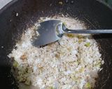 Foto langkah ke 3 dari resep Nasi goreng kampung.